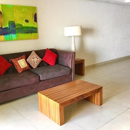 Apartamentos Grand Venetian Пуерто Валярта Стая снимка