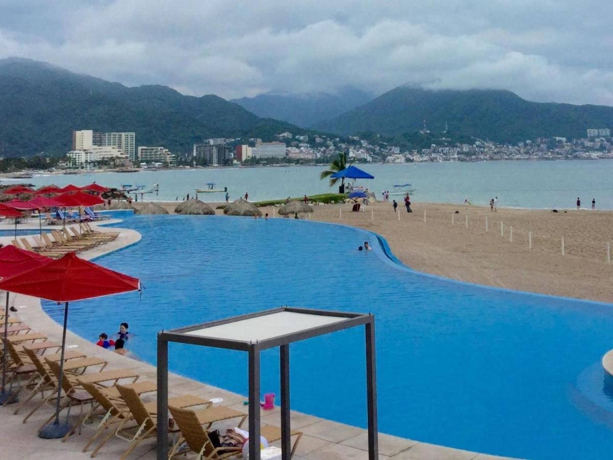 Apartamentos Grand Venetian Пуерто Валярта Екстериор снимка