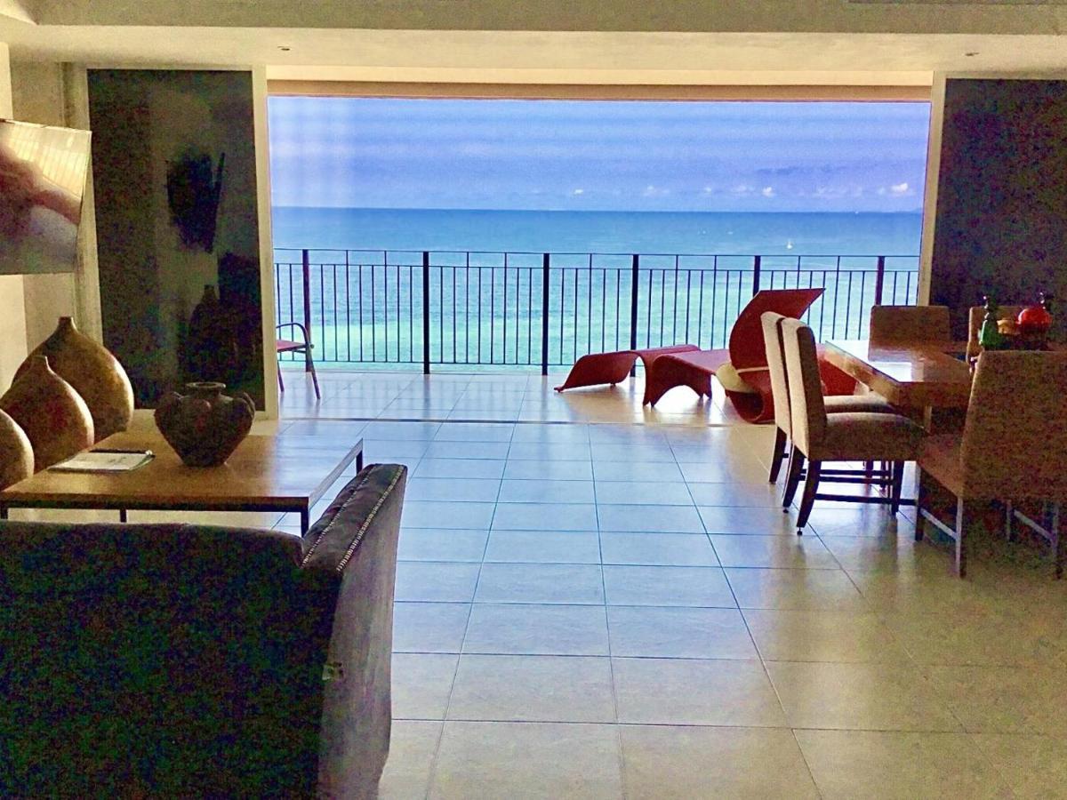 Apartamentos Grand Venetian Пуерто Валярта Екстериор снимка