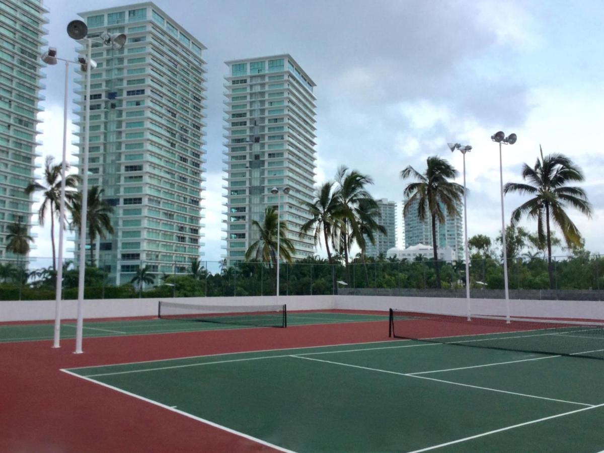 Apartamentos Grand Venetian Пуерто Валярта Екстериор снимка