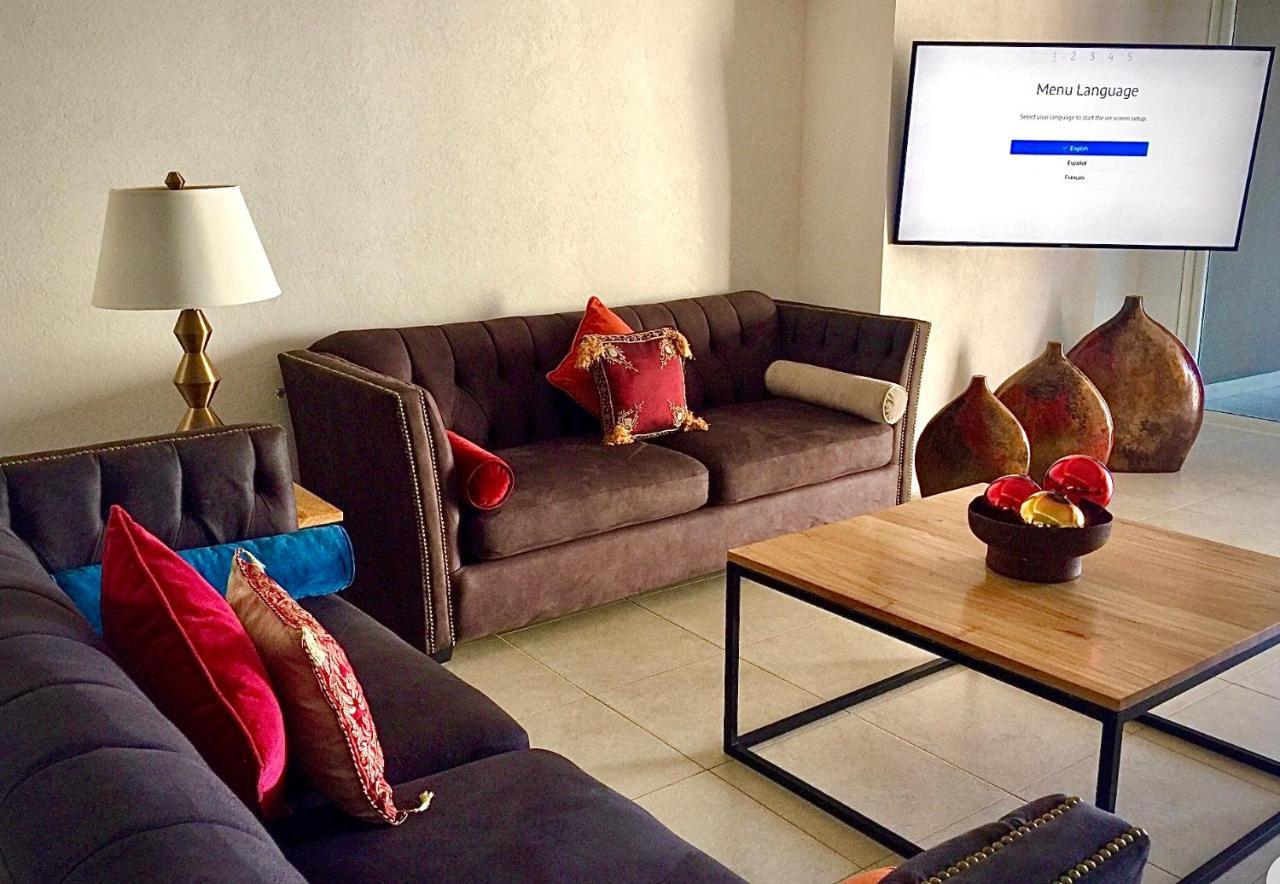 Apartamentos Grand Venetian Пуерто Валярта Екстериор снимка