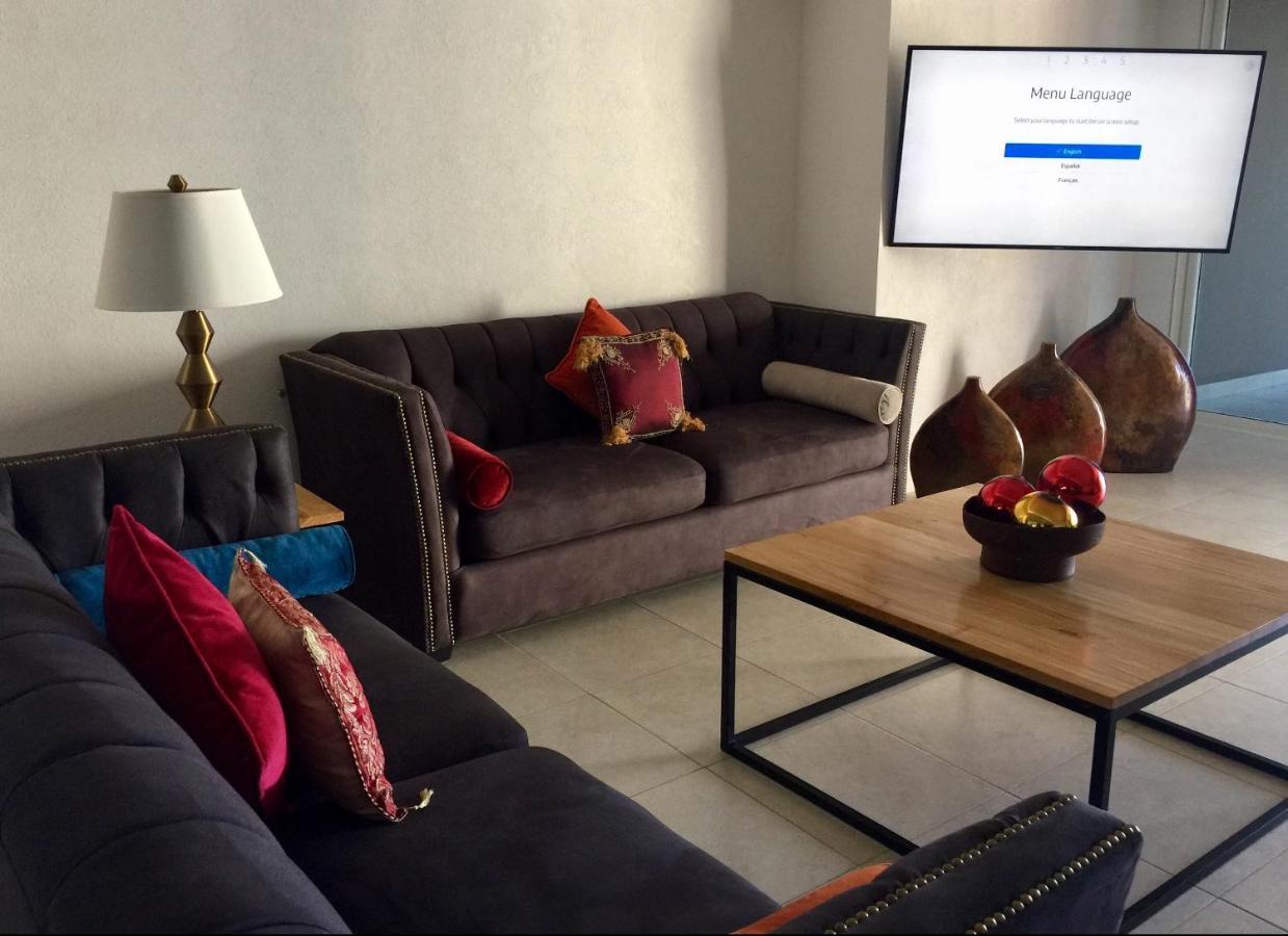 Apartamentos Grand Venetian Пуерто Валярта Екстериор снимка